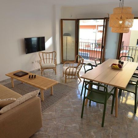 The Green Townhouse In Denia Centre By Nras Exterior photo